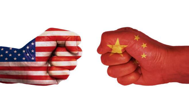 Huawei i spółka: Trump podnosi nowe zarzuty wobec Chin